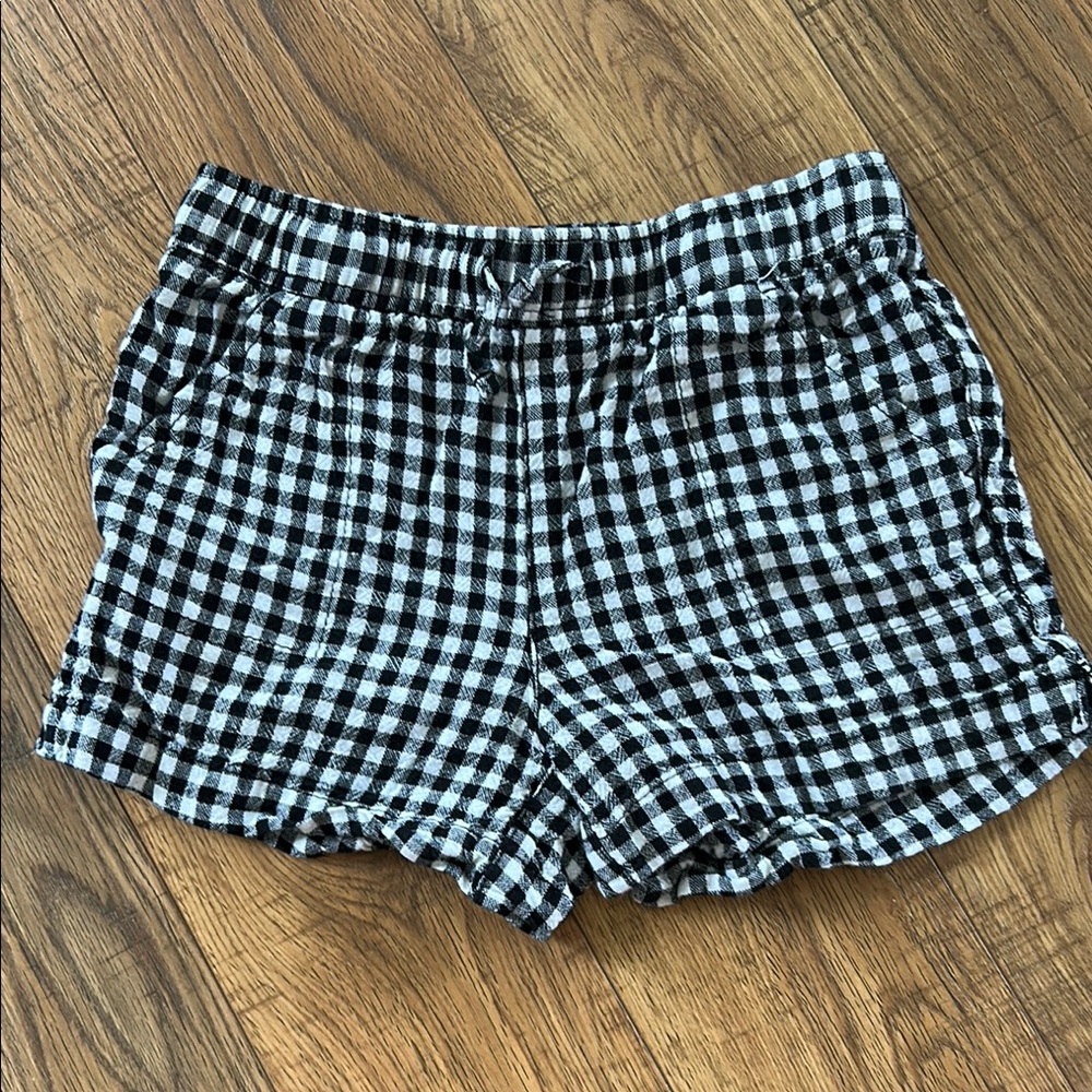 Old Navy Girls Black and White Checkered pull on Shorts